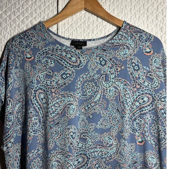 J. Jill Wearever Collection Women XL/P Blue Paisley Short Sleeve Top Business - Picture 2 of 7